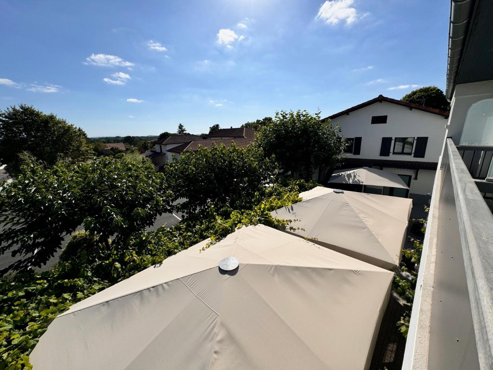 Logis Hotels Gnac E Pause Saint-Lon-Les-Mines Bagian luar foto